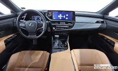Lexus ES 2023 2.5 гидро в Москве № 168082, миниатюра 7