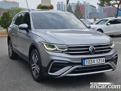 Volkswagen Tiguan 2022 2.0 гидро в Москве № 169239, миниатюра 2