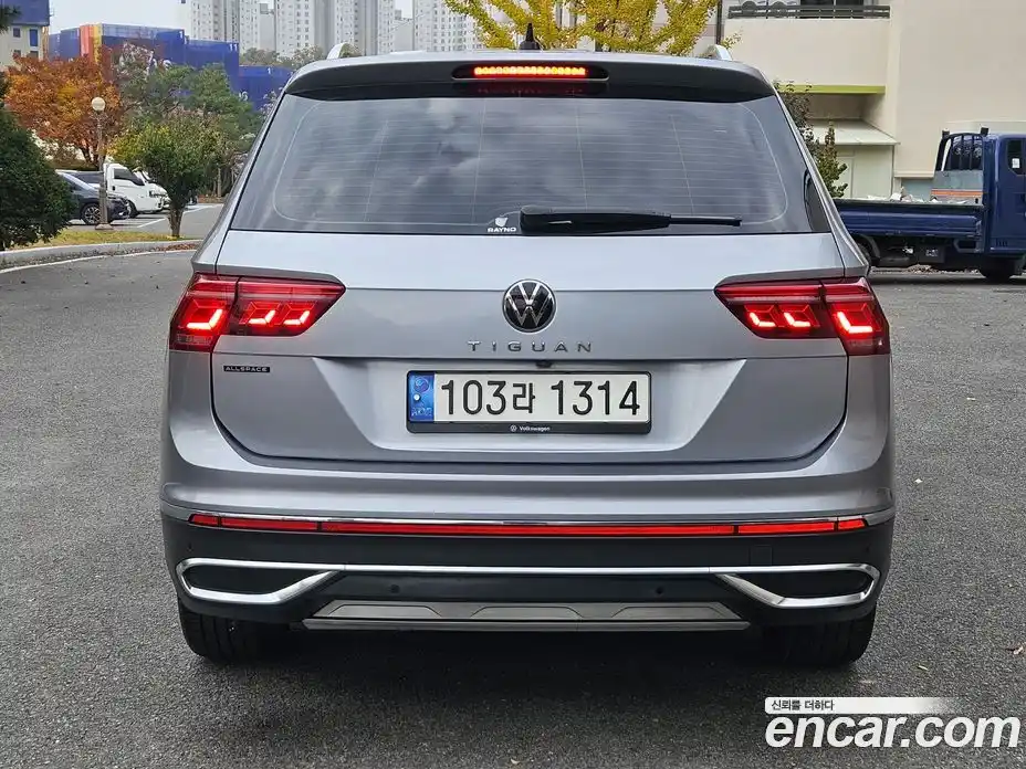 Volkswagen Tiguan 2022 2.0 гидро в Москве № 169239, фото 4