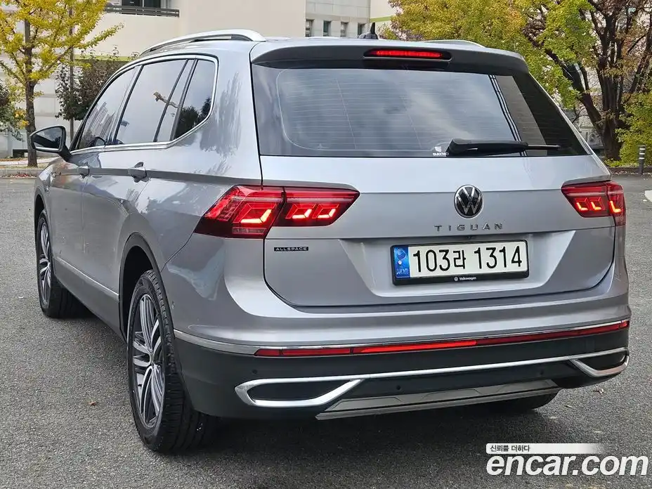 Volkswagen Tiguan 2022 2.0 гидро в Москве № 169239, фото 5