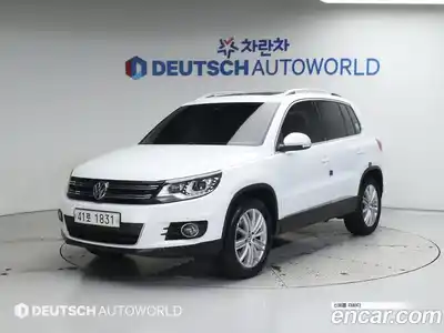 Volkswagen Tiguan, 2015