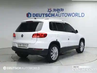 Volkswagen Tiguan 2015 2.0 гидро в Москве № 169271, миниатюра 2