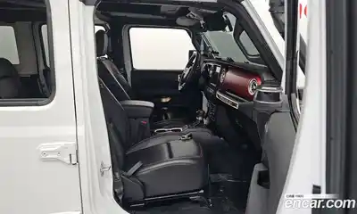 Jeep Wrangler 2023 2.0 гидро в Москве № 169354, миниатюра 11