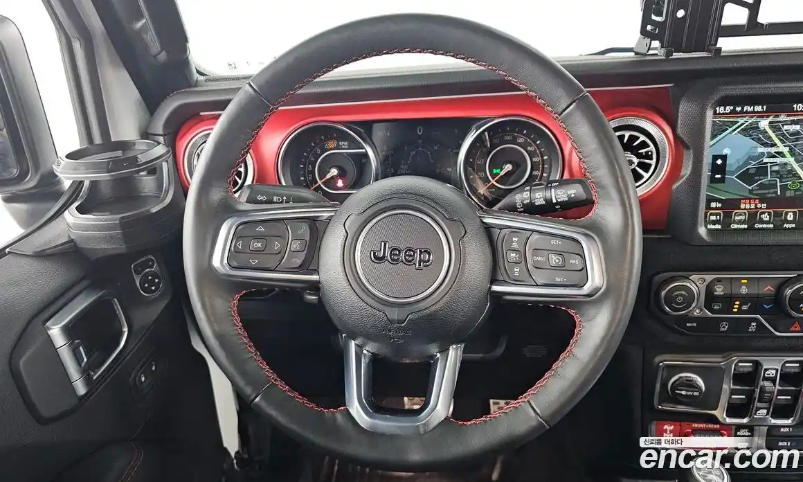 Jeep Wrangler 2023 2.0 гидро в Москве № 169354, фото 13