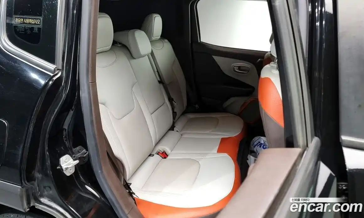 Jeep Renegade 2016 2.0 гидро в Москве № 169852, фото 12
