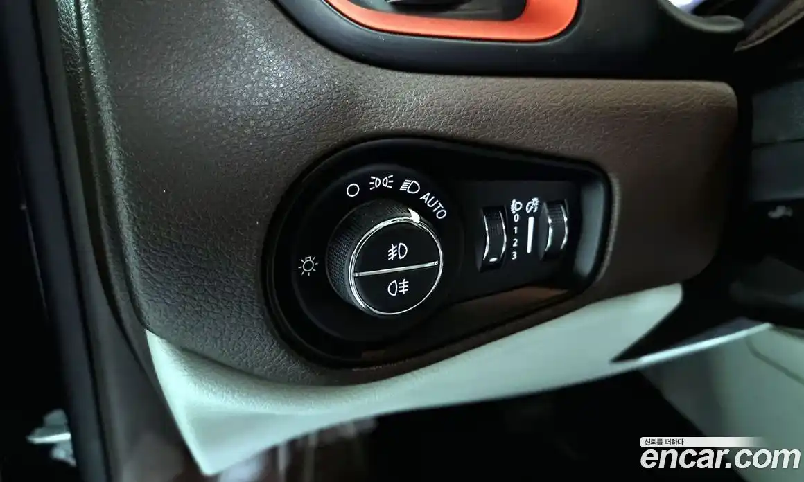 Jeep Renegade 2016 2.0 гидро в Москве № 169852, фото 18