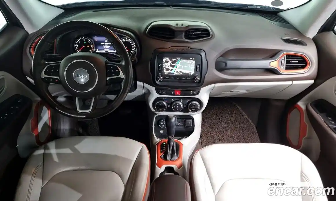 Jeep Renegade 2016 2.0 гидро в Москве № 169852, фото 7