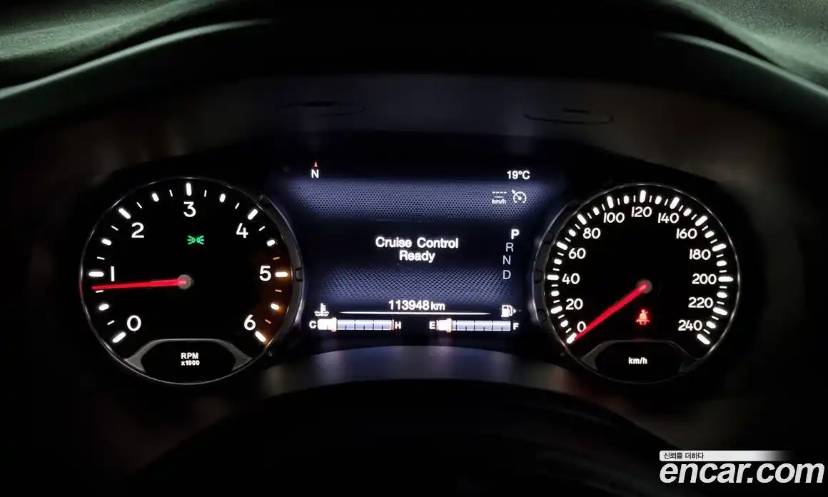 Jeep Renegade 2016 2.0 гидро в Москве № 169852, фото 8