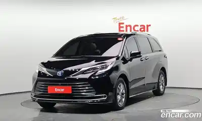Toyota Sienna, 2024