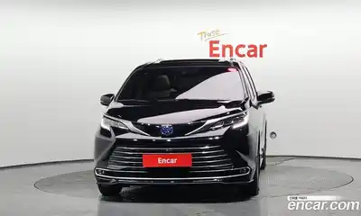 Toyota Sienna 2024 2.5 гидро в Москве № 170123, миниатюра 3