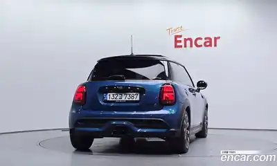 Mini Cooper 2022 2.0 гидро в Москве № 171317, миниатюра 4