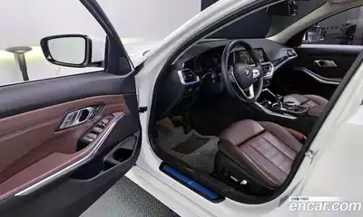 BMW 3-Series 2021 2.0 гидро в Москве № 189710, миниатюра 10