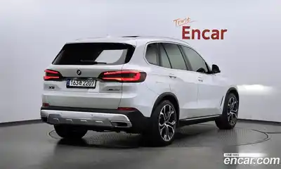 BMW X5 2023 3.0 гидро в Москве № 191420, миниатюра 2