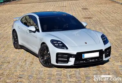 Porsche Panamera 2025 4.0 гидро в Москве № 197748, миниатюра 2