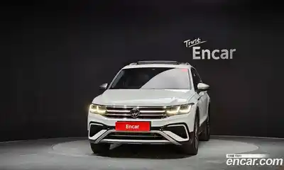 Volkswagen Tiguan 2023 2.0 гидро в Москве № 198981, миниатюра 3