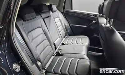 Volkswagen Tiguan 2023 2.0 гидро в Москве № 199040, миниатюра 12