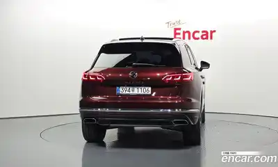 Volkswagen Touareg 2023 3.0 гидро в Москве № 199057, миниатюра 4