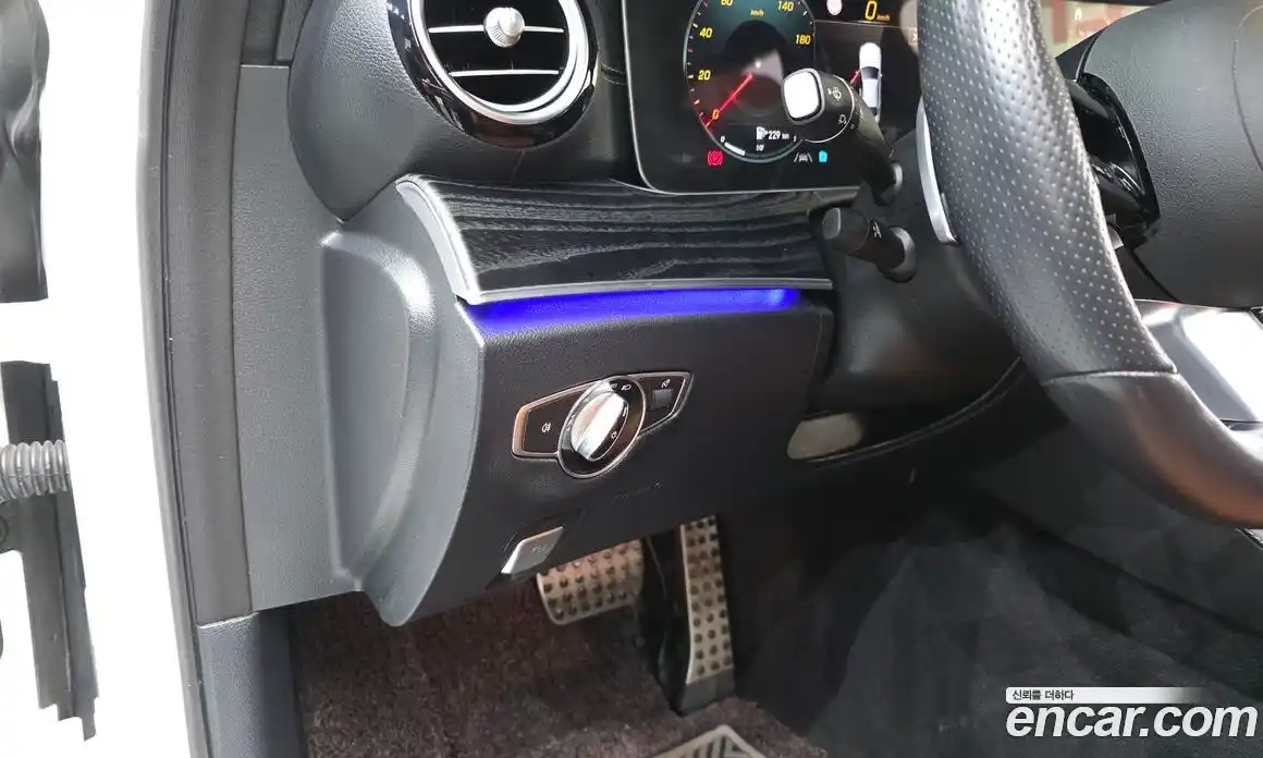 Mercedes-Benz E-Class 2020 1.9 гидро, фото 12