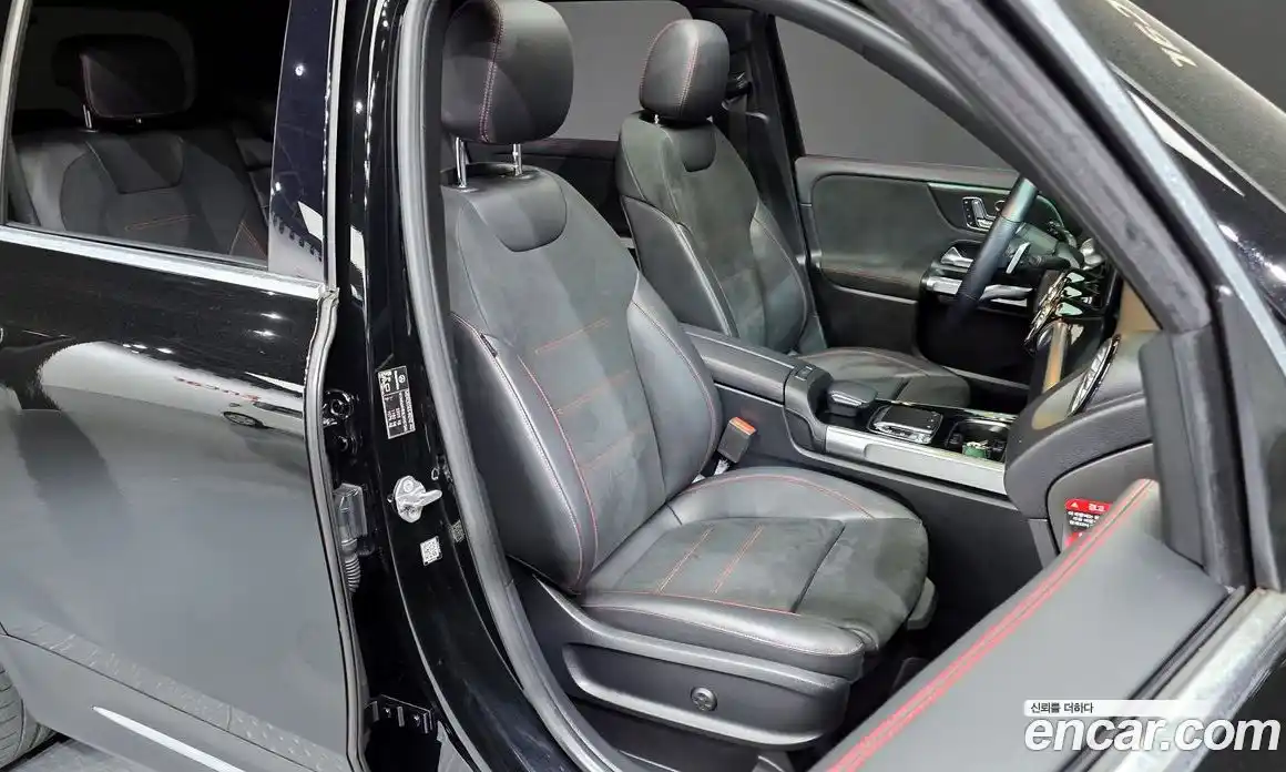 Mercedes-Benz GLB-Class 2020 2.0 гидро в Москве № 212088, фото 12
