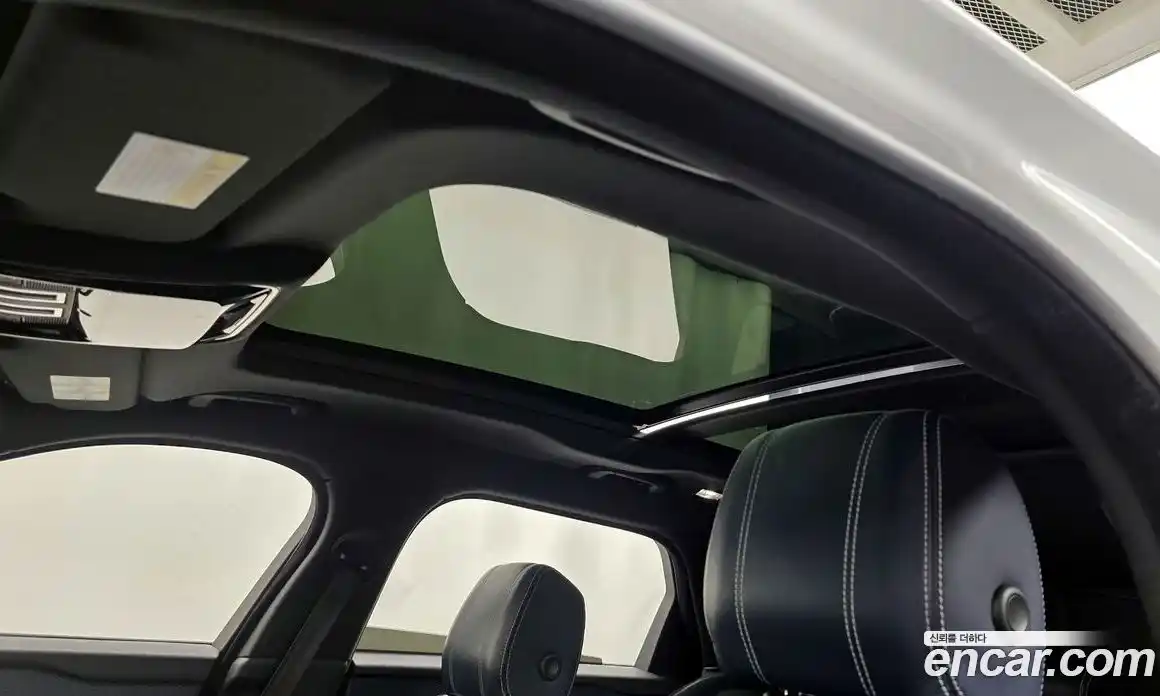 Land Rover Range-Rover Velar 2017 2.0 гидро в Москве № 213647, фото 18