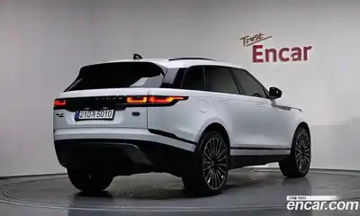 Land Rover Range-Rover Velar 2017 2.0 гидро в Москве № 213647, миниатюра 2
