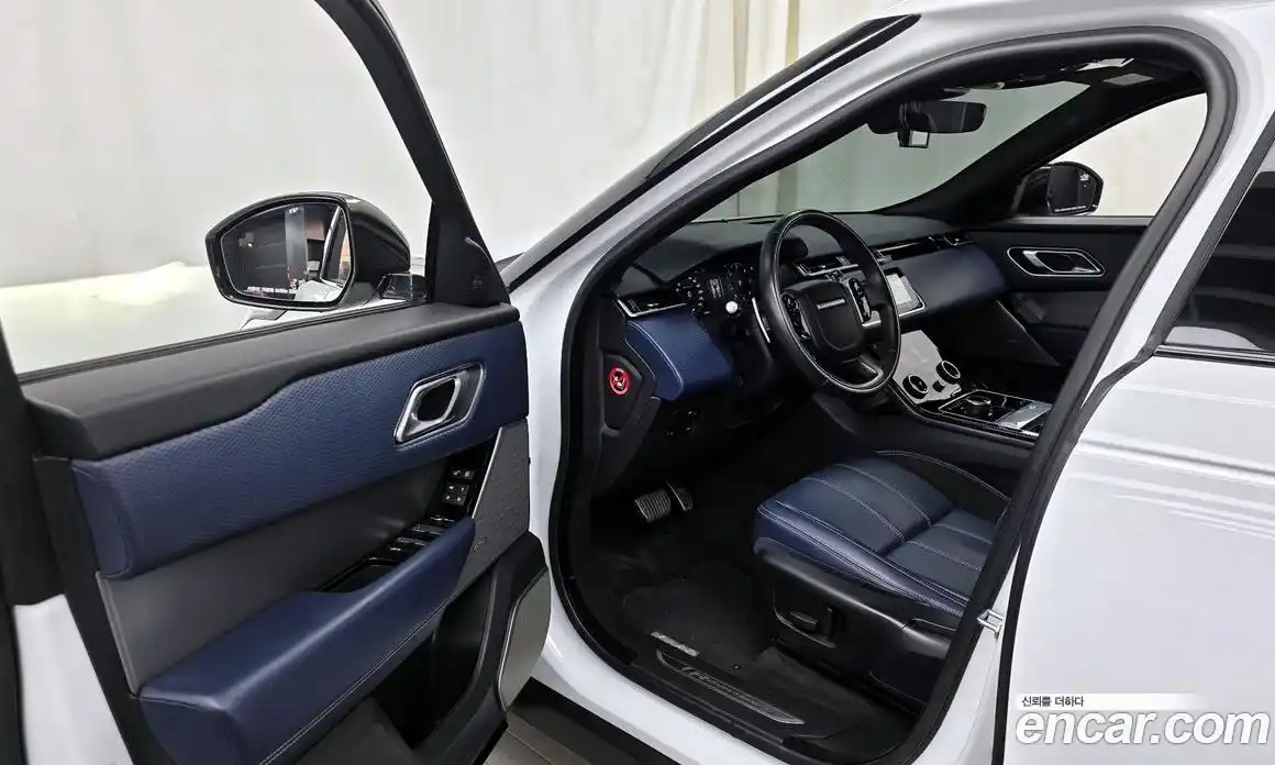 Land Rover Range-Rover Velar 2017 2.0 гидро в Москве № 213647, фото 10