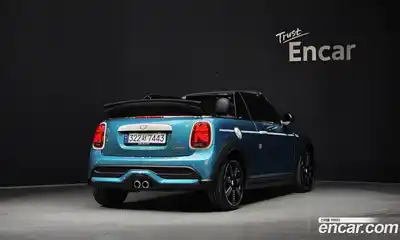 Mini Cooper Convertible 2023 2.0 гидро в Москве № 214068, миниатюра 2