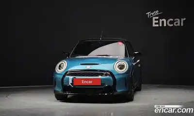 Mini Cooper Convertible 2023 2.0 гидро в Москве № 214068, миниатюра 3