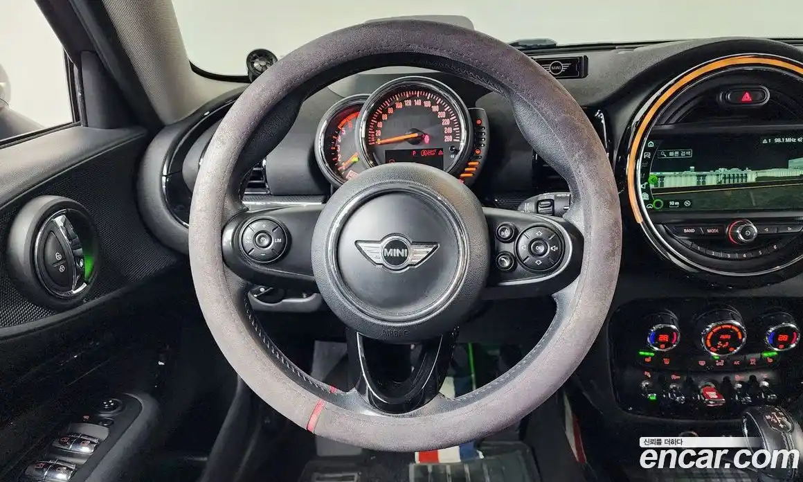 Mini Clubman 2017 2.0 гидро в Москве № 214378, фото 13