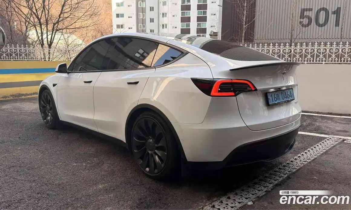 Tesla Model Y 2022 0.2 гидро в Москве № 214541, фото 7