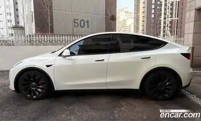 Tesla Model Y 2022 0.2 гидро в Москве № 214541, миниатюра 8