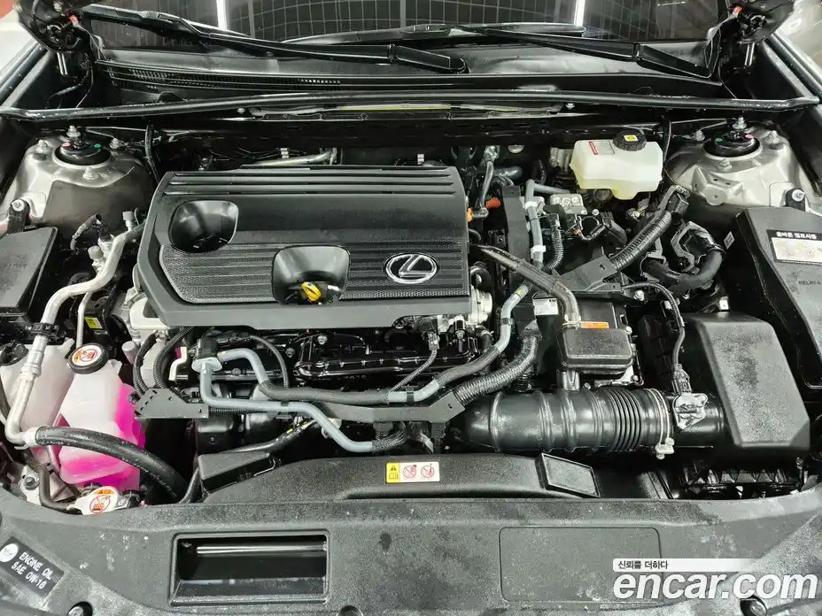 Lexus ES 2025 2.5 вариатор в Москве № 214761, фото 18