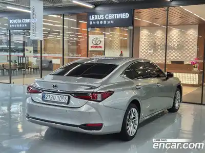 Lexus ES 2025 2.5 вариатор в Москве № 214761, миниатюра 2