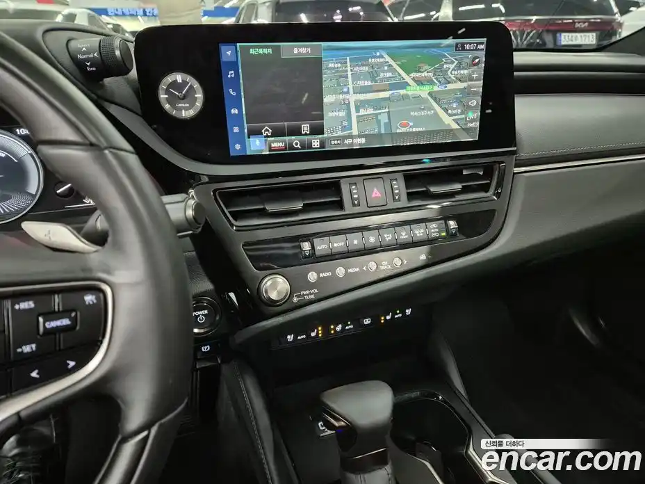 Lexus ES 2025 2.5 вариатор в Москве № 214761, фото 7
