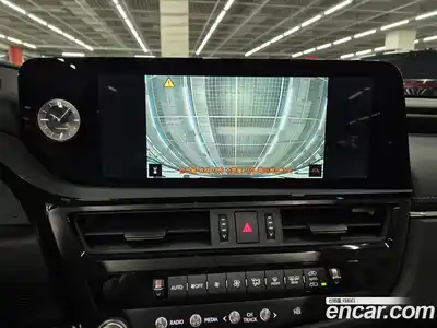 Lexus ES 2025 2.5 вариатор в Москве № 214761, миниатюра 9