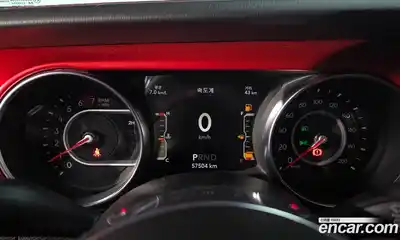 Jeep Wrangler 2022 2.0 гидро в Москве № 225417, миниатюра 7