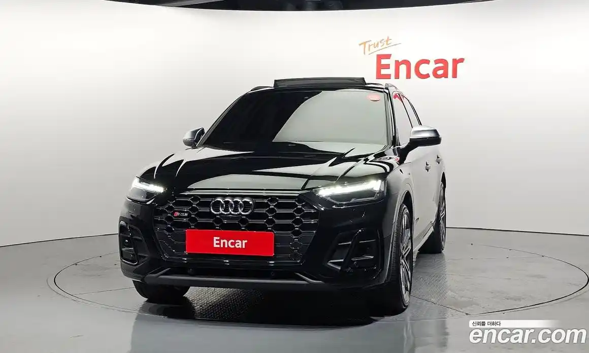 Audi SQ5 2022 3.0 гидро в Москве № 230064, фото 3