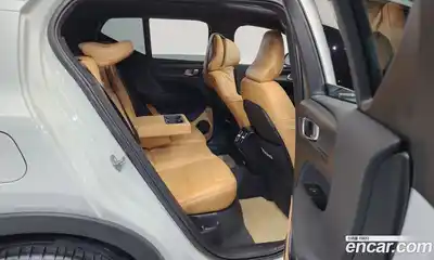 Volvo XC40 2021 2.0 гидро в Москве № 230362, миниатюра 12