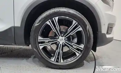 Volvo XC40 2021 2.0 гидро в Москве № 230362, миниатюра 5