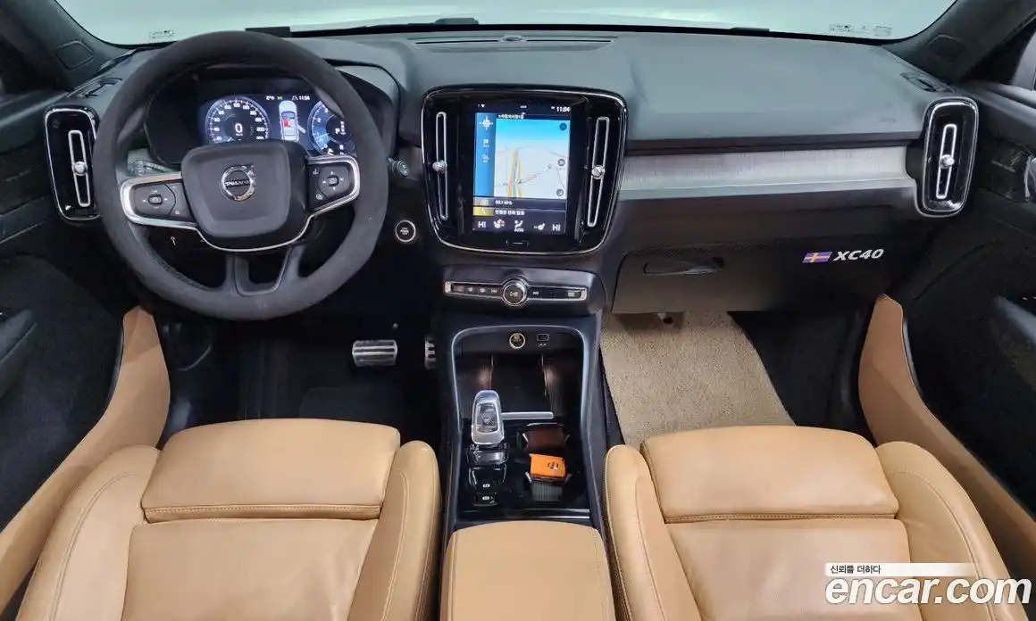 Volvo XC40 2021 2.0 гидро в Москве № 230362, фото 7