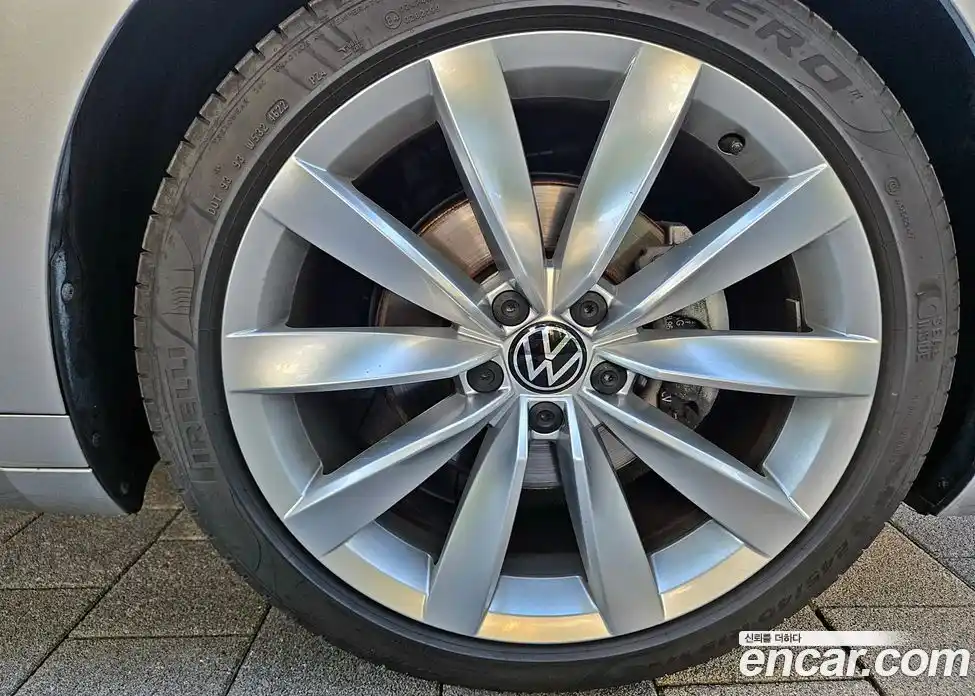 Volkswagen Arteon 2023 2.0 гидро в Москве № 232081, фото 15