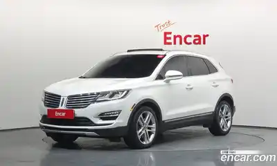 Lincoln MKC, 2016