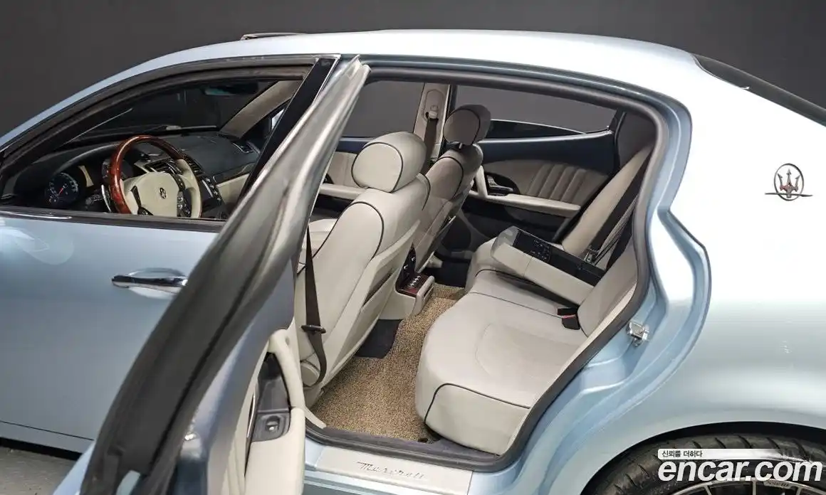 Maserati Quattroporte 2006 4.2 гидро в Москве № 255918, фото 13