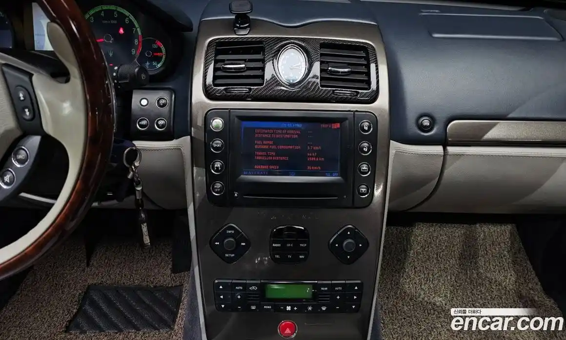 Maserati Quattroporte 2006 4.2 гидро в Москве № 255918, фото 15