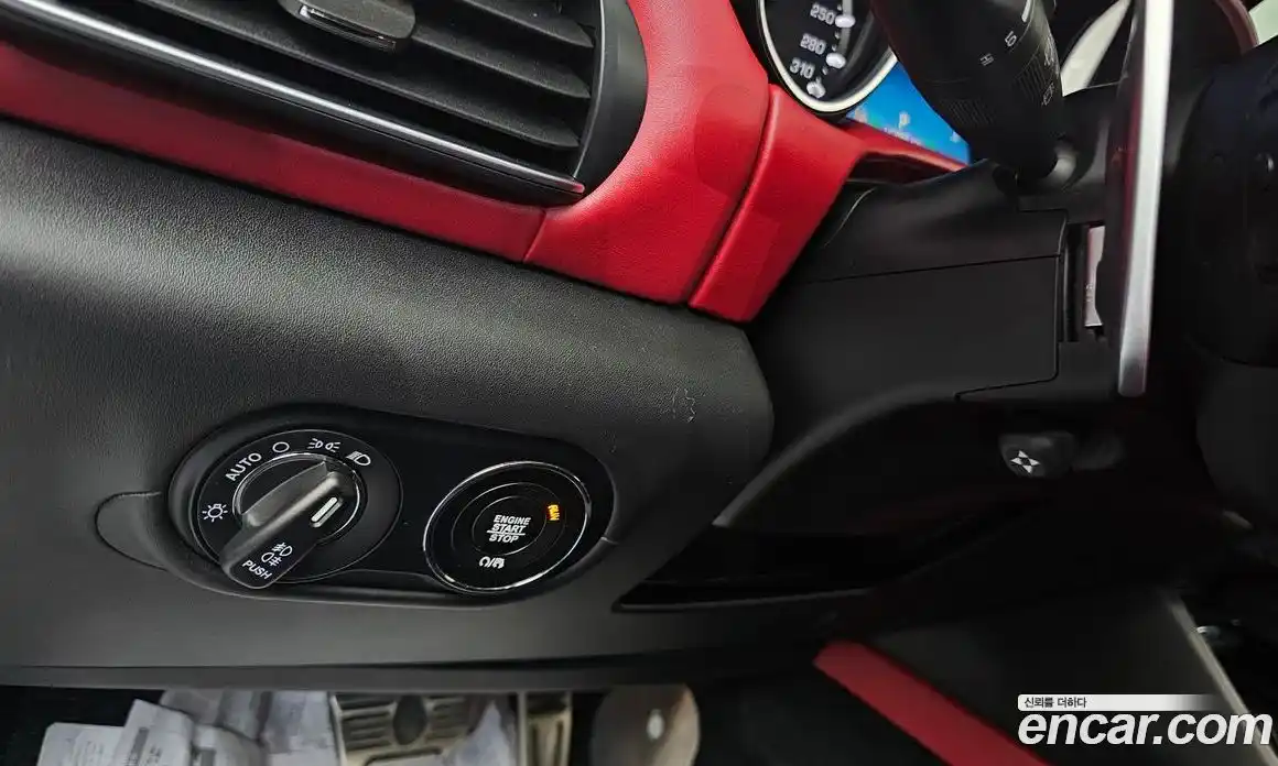 Maserati Levante 2018 3.0 гидро в Москве № 255938, фото 13