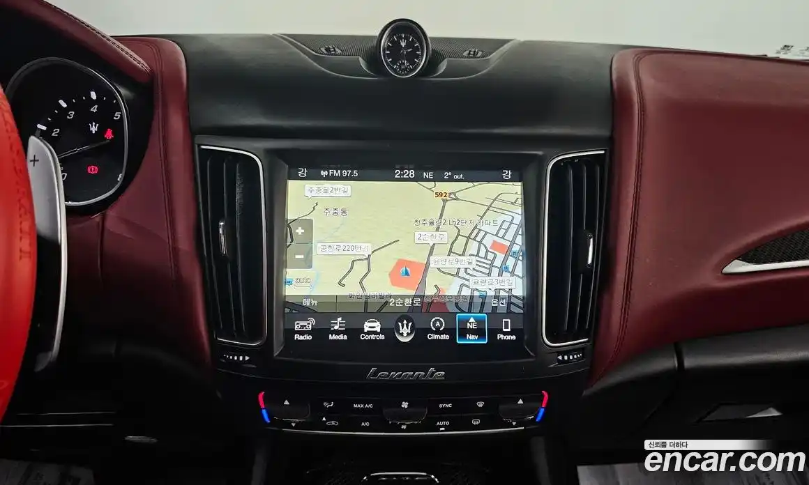 Maserati Levante 2018 3.0 гидро в Москве № 255938, фото 15