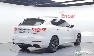 Maserati Levante 2018 3.0 гидро в Москве № 255938, миниатюра 2