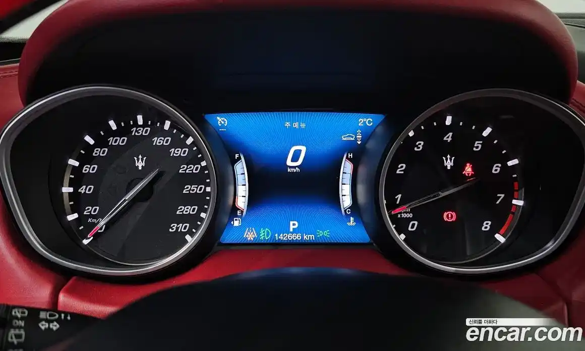 Maserati Levante 2018 3.0 гидро в Москве № 255938, фото 8