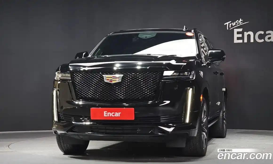 Cadillac Escalade 2023 6.2 гидро в Москве № 256475, фото 3