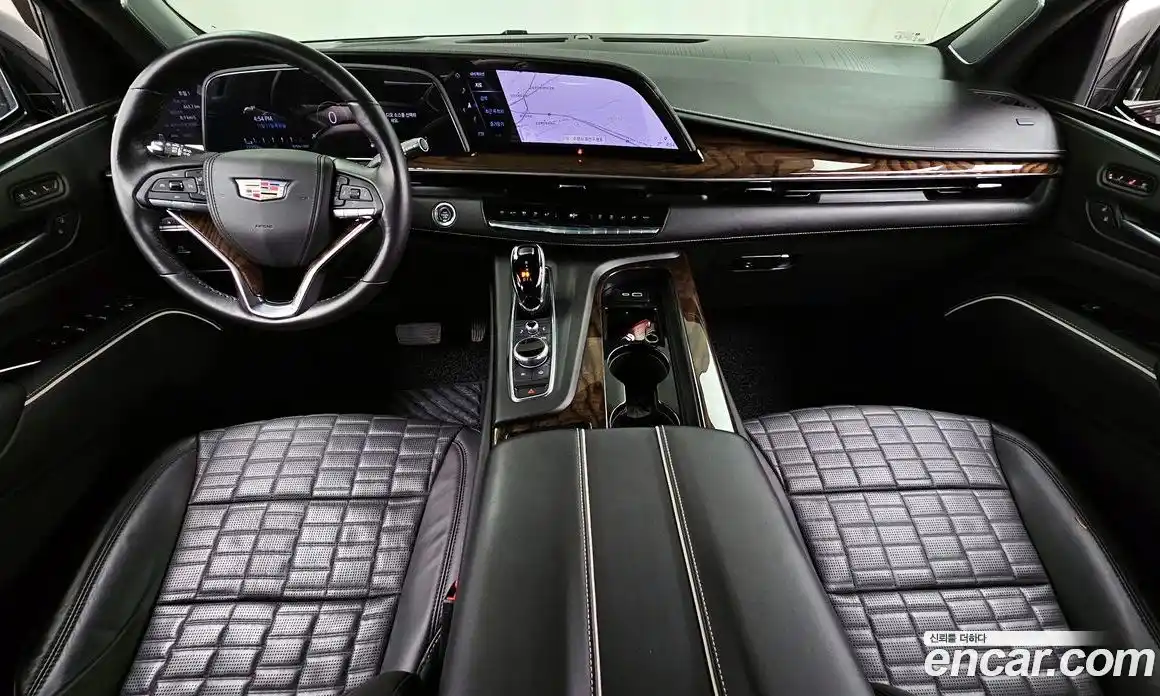 Cadillac Escalade 2023 6.2 гидро в Москве № 256475, фото 7